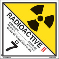 Étiquettes d'expédition pour matières radioactives de catégorie 2, 4" lo x 4" la, Noir sur blanc SAG879 | Oxymax Inc