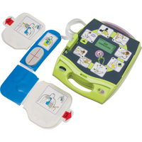 D&eacute;fibrillateur AED Plus, Semi-automatique, Anglais, Classe 4 Oxymax Inc