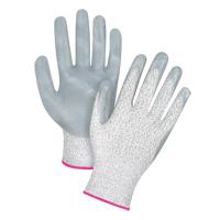 Gants haute performance r&eacute;sistants &agrave; la coupe, Taille 5/2T-petit, Calibre 13, Rev&ecirc;tement Nitrile, Enveloppe en PEHP, ANSI/ISEA 105 niveau 4/EN 388 niveau 5 Oxymax Inc