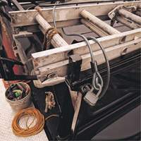 C&acirc;ble &agrave; extr&eacute;mit&eacute; boucl&eacute;e, Longueur de 15' Oxymax Inc