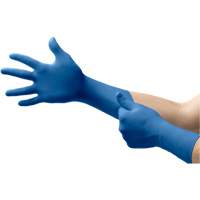 Gants UltraSense EC, T-petit, Nitrile, 5 mils, Sans poudre, Bleu, Classe 2 Oxymax Inc
