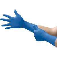Gants dexamen m&eacute;dical Microflex SafeGrip SG-375, Petit, Latex, 11 mils, Sans poudre, Bleu, Classe 2 Oxymax Inc
