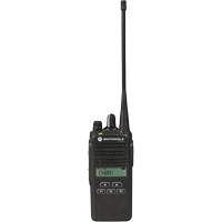 Radio portative de série CP185, Bande VHF/UHF, 16 canaux, Portée 250 000 pi² SGM904 | Oxymax Inc