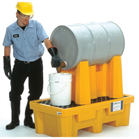 Ultra-Drum Rack 1-Drum Containment System with Drain, 52" L x 29" W x 49.5" H, 750 US gal. Capacity Oxymax Inc