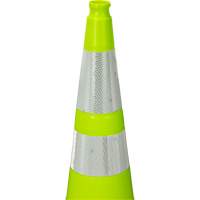 C&ocirc;ne de signalisation de premi&egrave;re qualit&eacute;, 36", Vert lime, Bande(s) r&eacute;fl&eacute;chissante(s) 4" & 6" Oxymax Inc