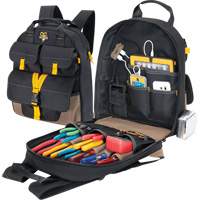 Sac &agrave; dos avec prises de recharge pour appareils &eacute;lectroniques, 13-1/2" lo x 5-1/4" la, Noir, Polyester Oxymax Inc