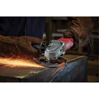 Petite meuleuse angulaire, 4-1/2", 120 V, 11 A, 12 000 Tr/min Oxymax Inc