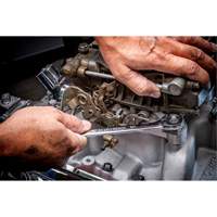90-Tooth Reversible Ratcheting Wrench, 12 Point, 1/2", Chrome/Polished Finish Oxymax Inc